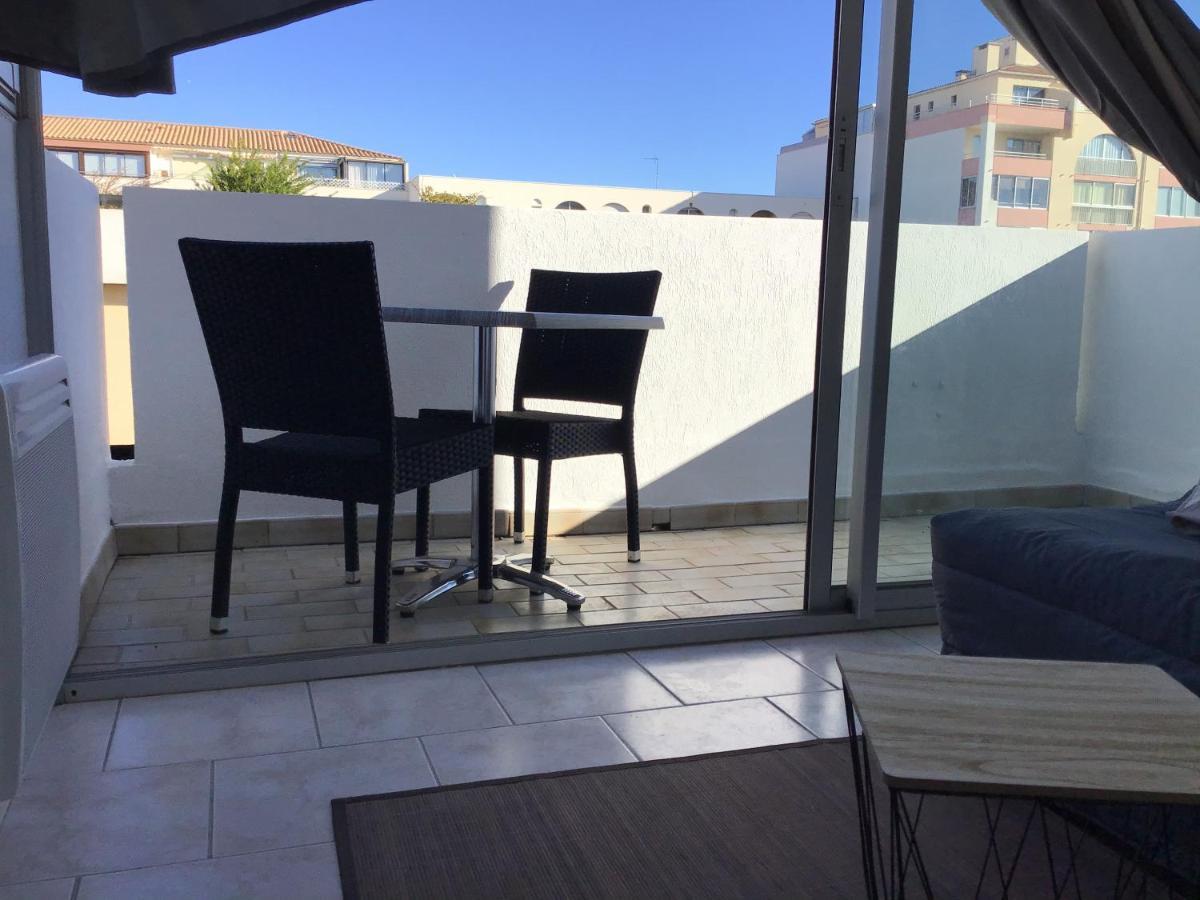 Studio Climatise Classe 2 Dans Marina Proche Mer Et Etang - Lit Wifi Fibre Et Parking Prive Σετ Εξωτερικό φωτογραφία