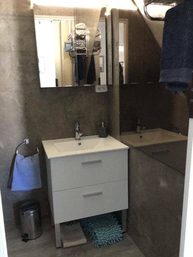 Studio Climatise Classe 2 Dans Marina Proche Mer Et Etang - Lit Wifi Fibre Et Parking Prive Σετ Εξωτερικό φωτογραφία
