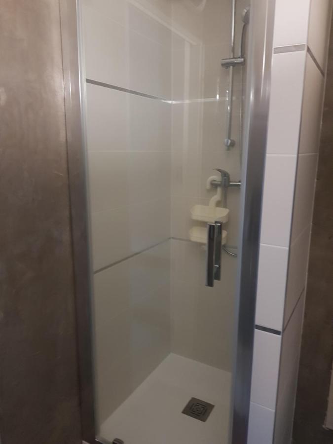 Studio Climatise Classe 2 Dans Marina Proche Mer Et Etang - Lit Wifi Fibre Et Parking Prive Σετ Εξωτερικό φωτογραφία